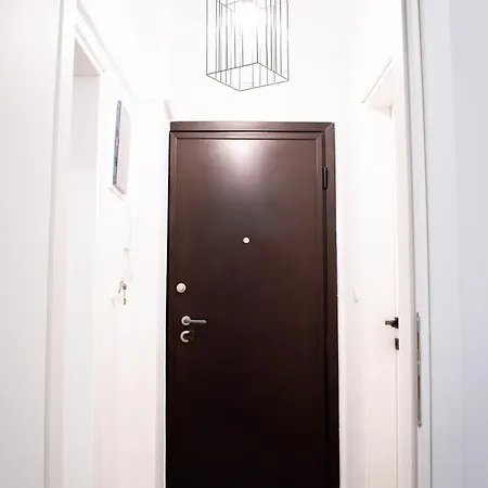 C.6 Ploumeria #city_center Apartment